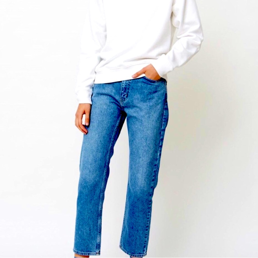 Jones New York | NWT 90’s Y2K Denim High Waisted Med Wash Everyday Mom Jeans
